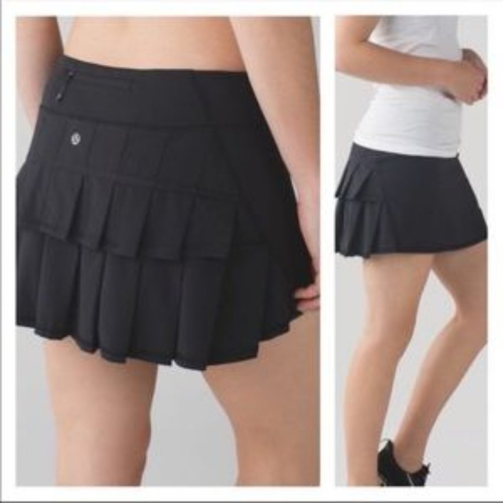 Lululemon PaceSetter Tennis Skirt Size 6